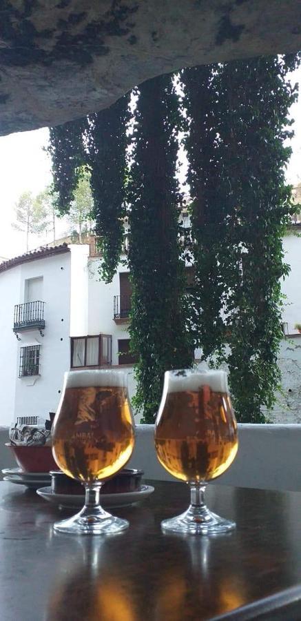 Apartamento La Casa Del Rio Setenil De Las Bodegas Exterior foto