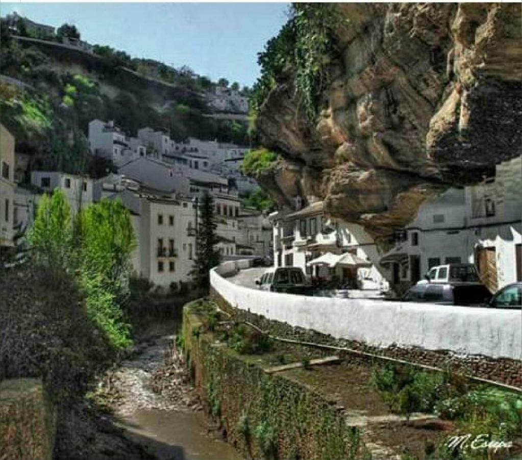 Apartamento La Casa Del Rio Setenil De Las Bodegas Exterior foto